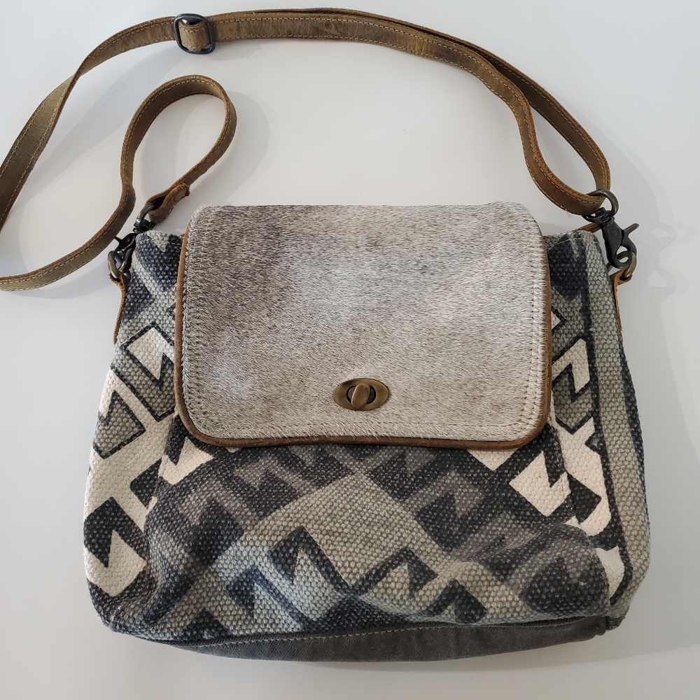 MYRA Stormy Love Shoulder Bag Canvas Cowhide Fur Leather Strap Boho Western